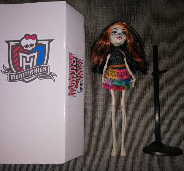 Monster High baba. Ritka darab. 