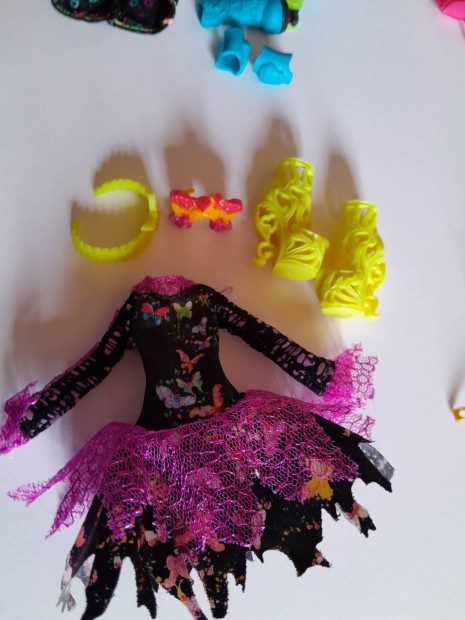 Monster High baba kiegszt Bonita Freaky