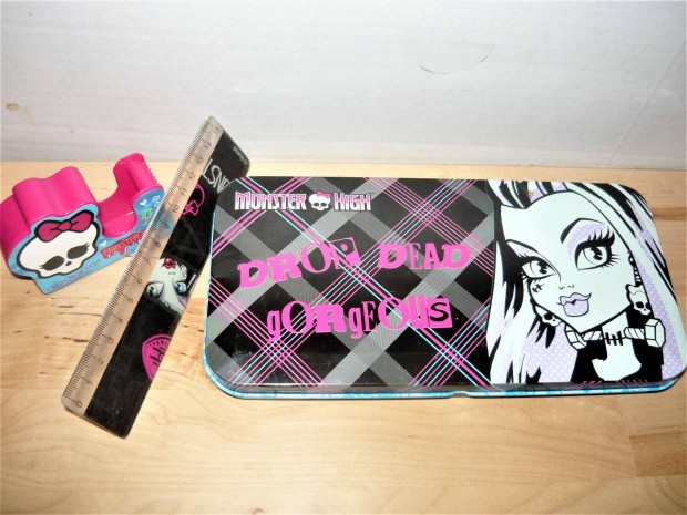 Monster High fm tolltart, cellux tp, vonalz