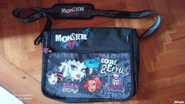 Monster High tska