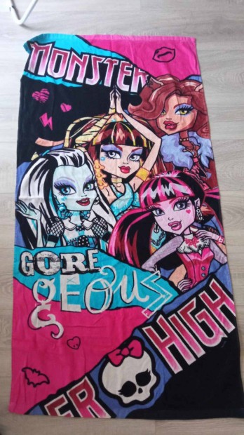 Monster High törölköző 140*70 cm 600 Ft