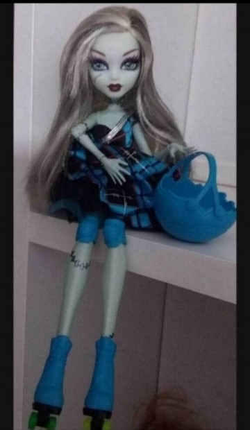 Monster high baba 