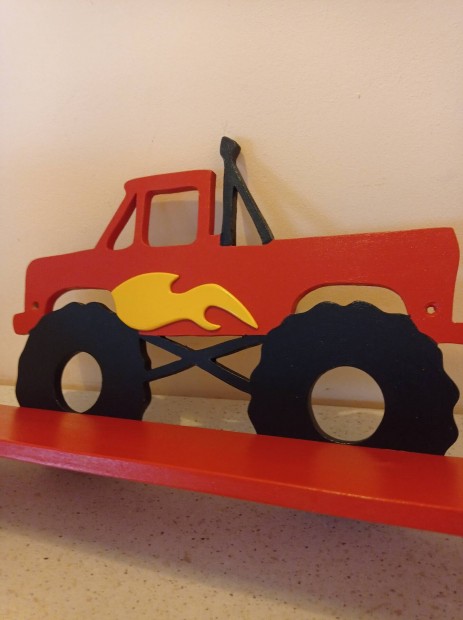 Monster truck polc j