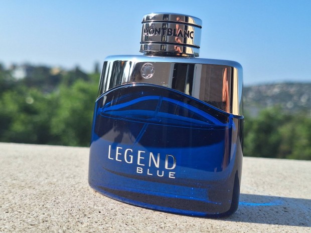 Mont Blanc Legend Blue, és Etienne Aigner Statement férfi parfüm