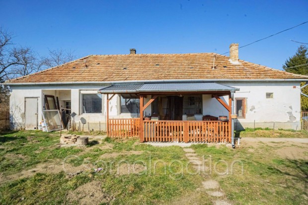 M�richida - 2 szob�s h�z elad�