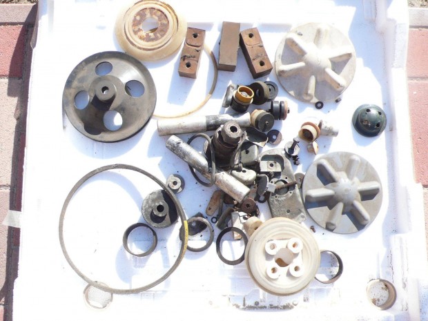 Mos�g�p alkatr�sz elad�