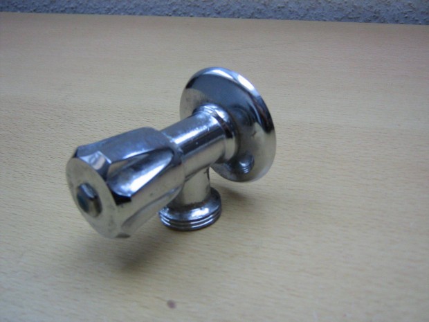 Mos�g�p sarokszelep elad�