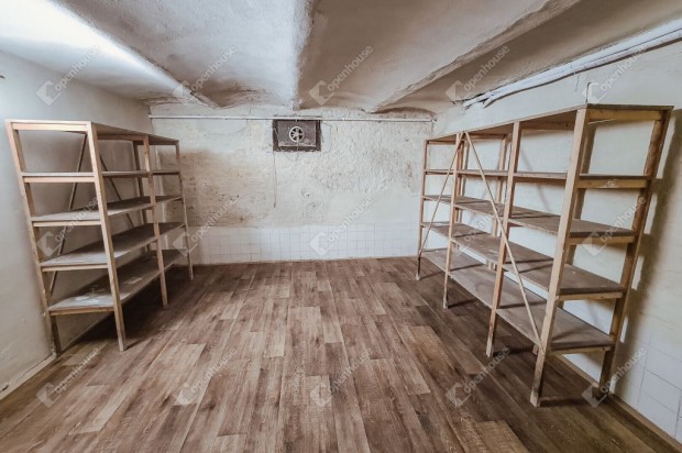 Mosonmagyar�v�ri kiad� 20 nm-es t�rol�