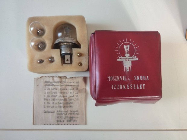 Moszkvics Skoda izz�k�szlet