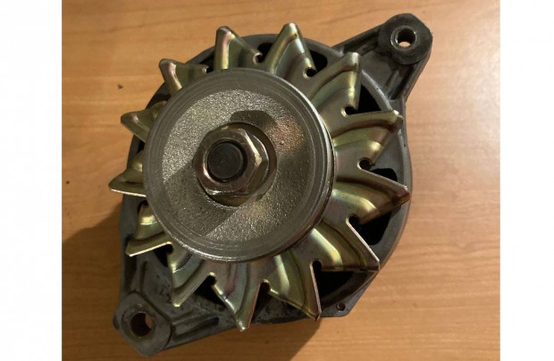 Moszkvics genertor elad