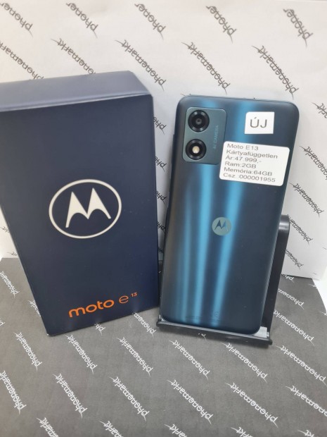 Moto E13 Mobiltelefon