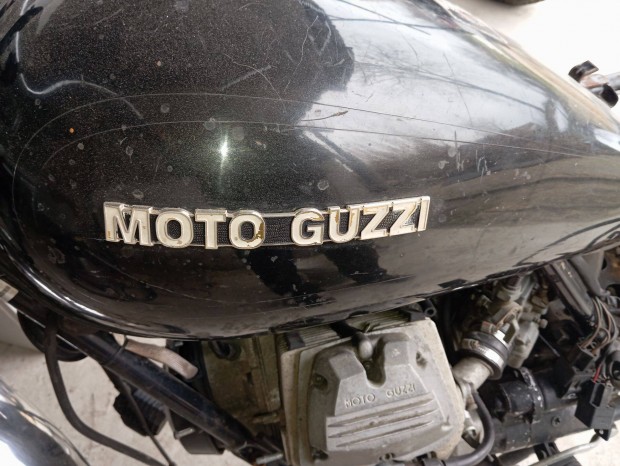 Moto Guzzi V 35 C alkatr�sz , tank
