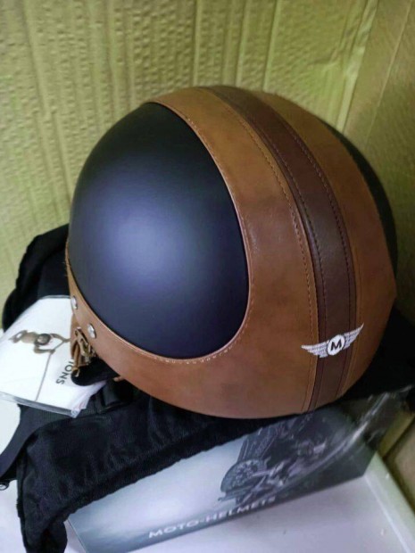 Moto Helmets D22 Vintage Black sisak, buksisak