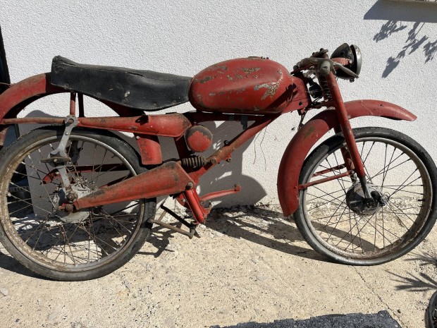 Moto guzzi cardelino vetern oldtimer motor moped 