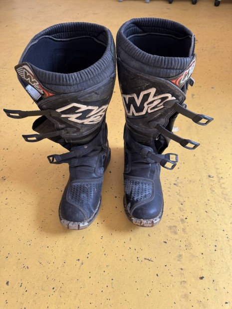 Motocross csizma