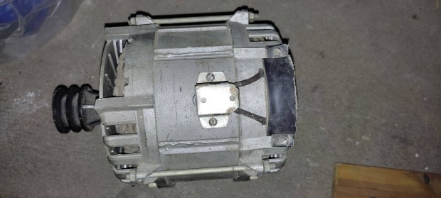 Motor 2900ford/ perc s 425 ford/perc elad