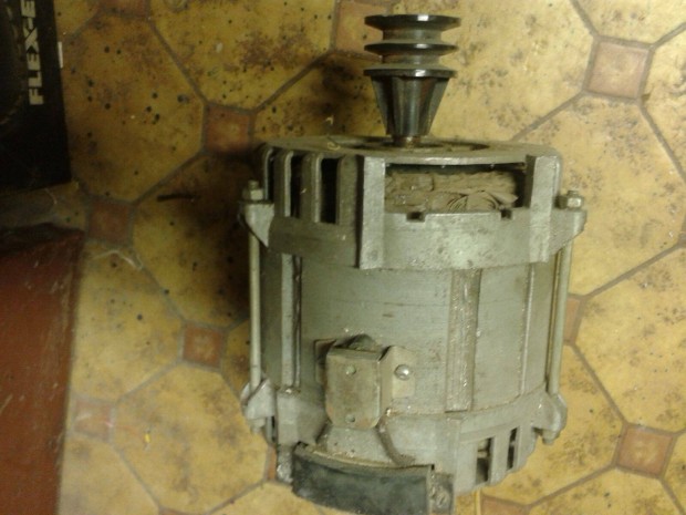 Motor 2900ford/ perc s 425 ford/perc elad