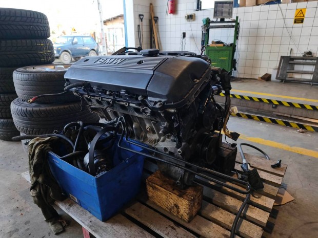 Motor 320i m52b50 sor6