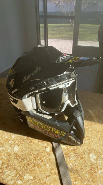 Motor Cross Rockstar Airoh