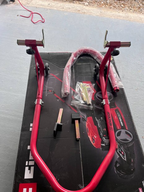 Motor tartó állvány