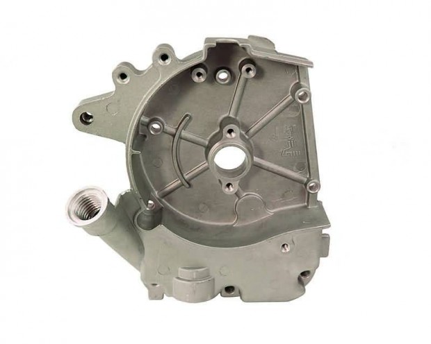 Motor tart jobb oldals (olajbetlt) - GY6 50cc 139QMB/QMA