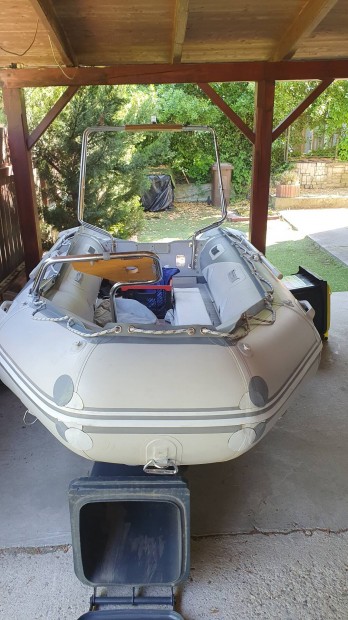 Motorcsónak Roll-BAR