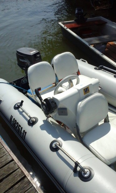 Motorcs�nak Zodiac400+Tohatsu25+Stupfel tr�ler