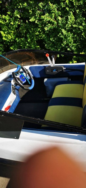 Motorcsnak sport csnak