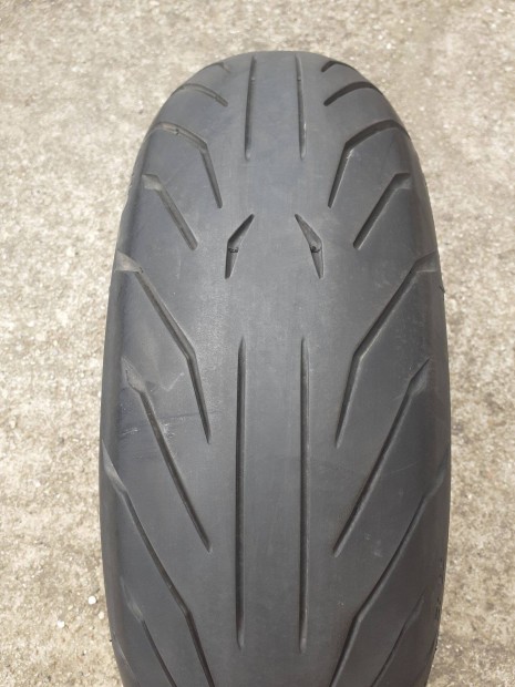 Motorgumi Pirelli 180/55/17