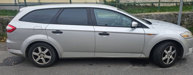 Motorhibs Ford Mondeo MK4 elad!