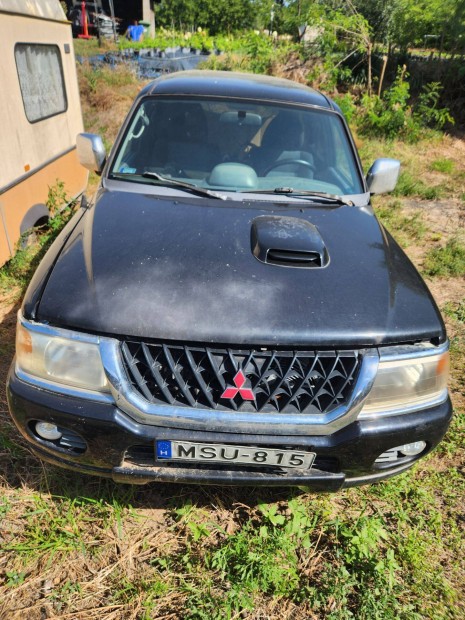 Motorhibás Mitsubishi Pajero Sport 2.5 TD K90