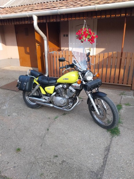 Motorkerékpár, hű társ gazdit cserélne!