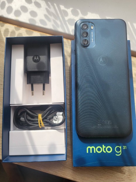 Motorola G31 4/64GB Dual sim Full doboz 