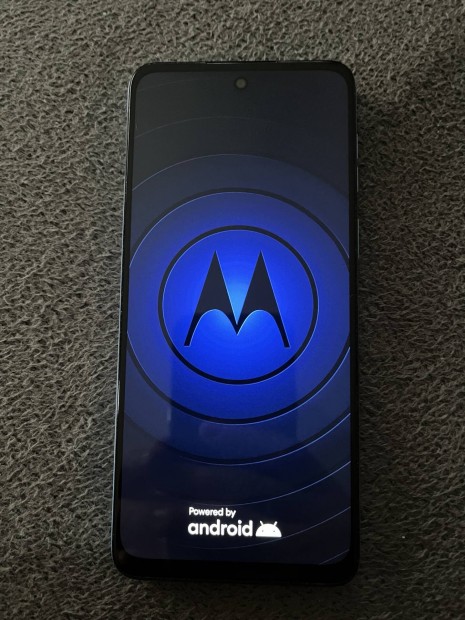 Motorola G54