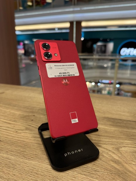 Motorola Moto G84 Kártyafüggetlen 256 GB 8 GB Ram, 12 hó garancia