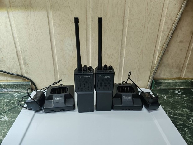 Motorola P110 VHF prban, ingyen Foxpost