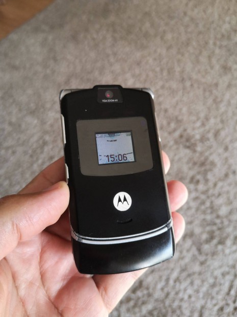 Motorola v3 #1038