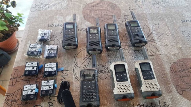 Motorola walkie talkie, ad vev