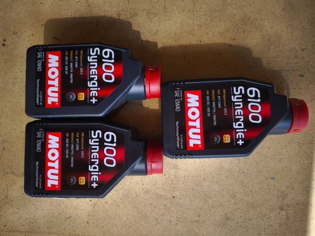 Motorolaj 10w40 Motul 6100