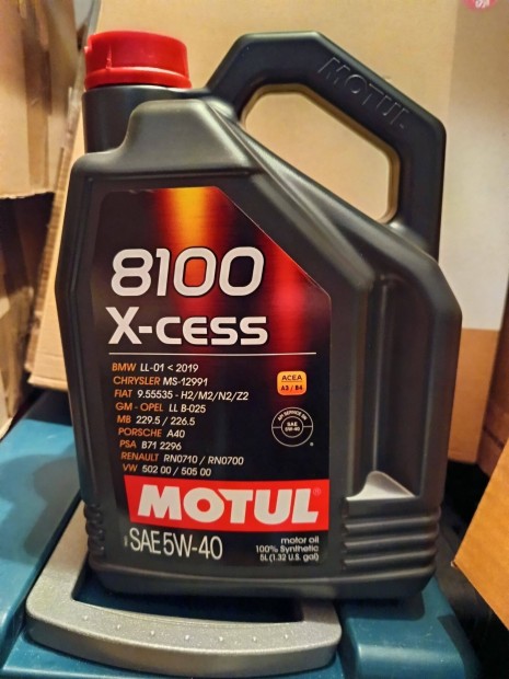 Motorolaj Motul 8100 X-cess 5W-40 5 liter