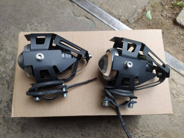 Motoros Led reflektor eladó