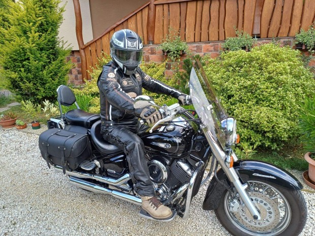 Motoros Sisak, Dzseki, Nadrág, Kesztyű, Bakancs