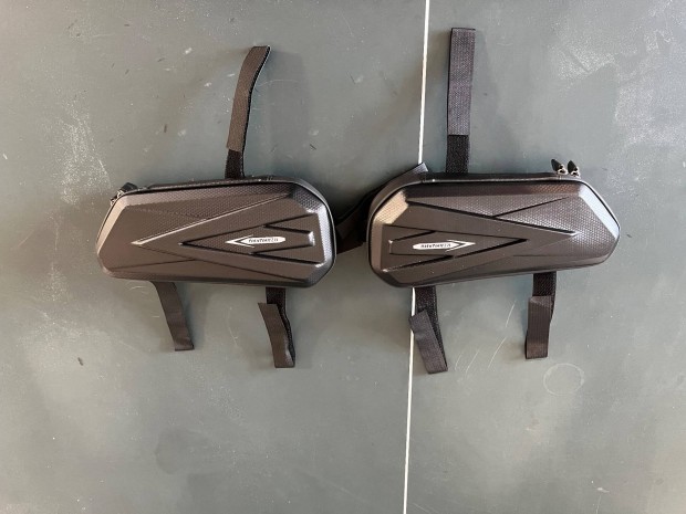 Motoros, kiegszt tska