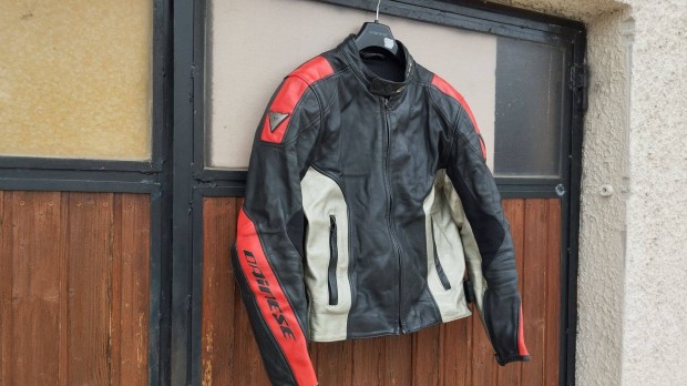 Motoros br kabt / Dainese / - 52-es mret