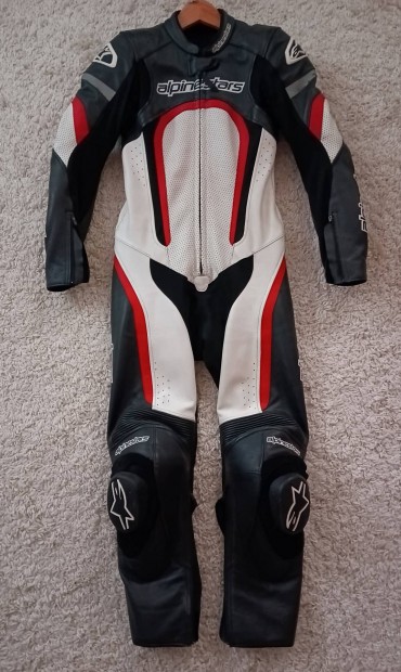 Motoros br ruha elad. Egyrszes ni. Alpinestars Stella motega 