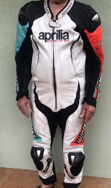 Motoros bőrszerelés Pupos !!