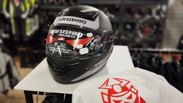 Motoros buk�sisak / Marushin / - XL-es m�ret!!!!