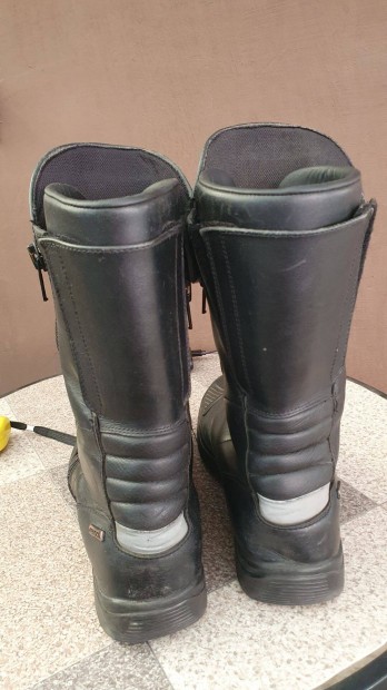 Motoros csizma 43 méret