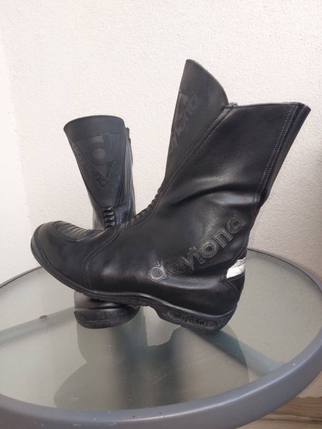 Motoros csizma Daytona
