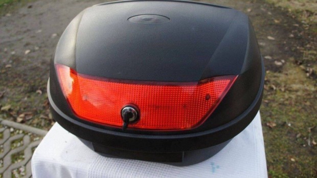 Motoros doboz sisaktartó túra túradoboz motorosdoboz nagyméretű szép